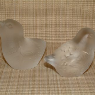 Baccarat Frosted Crystal Birds Pair