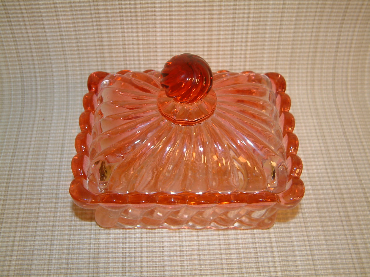 Baccarat Rose Tiente Covered Dresser Box - Image 2