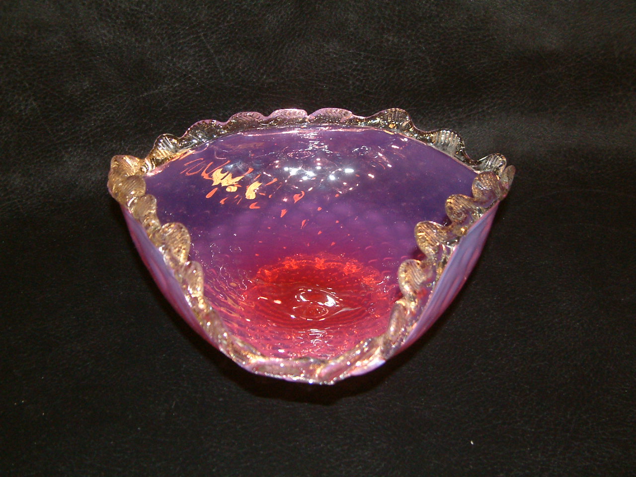 Venetian Tri Shaped Centerpiece Bowl - Image 3