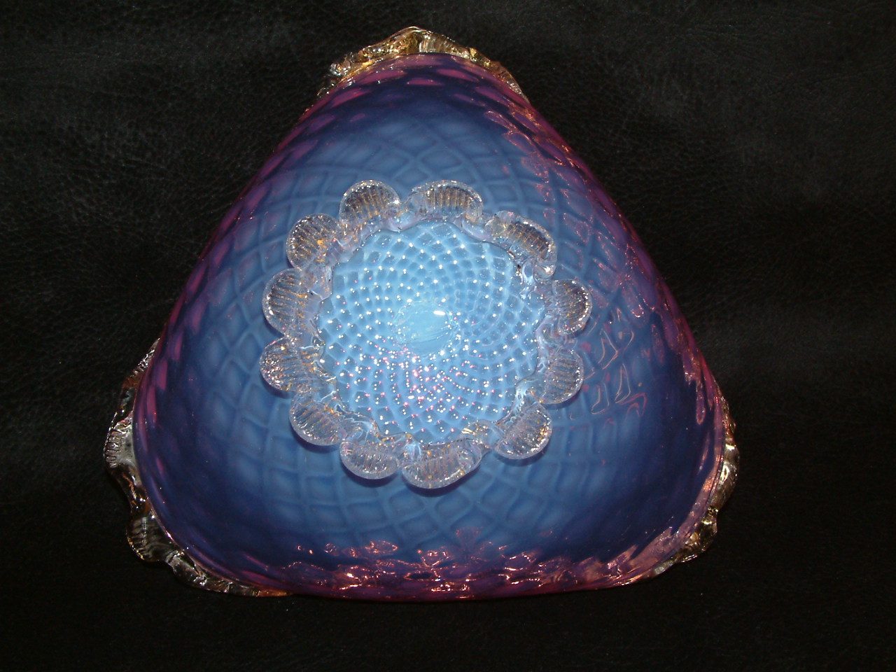 Venetian Tri Shaped Centerpiece Bowl - Image 7