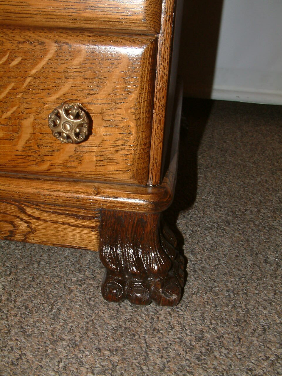 Quartersawn Edison Oak Music Cabinet - Image 8