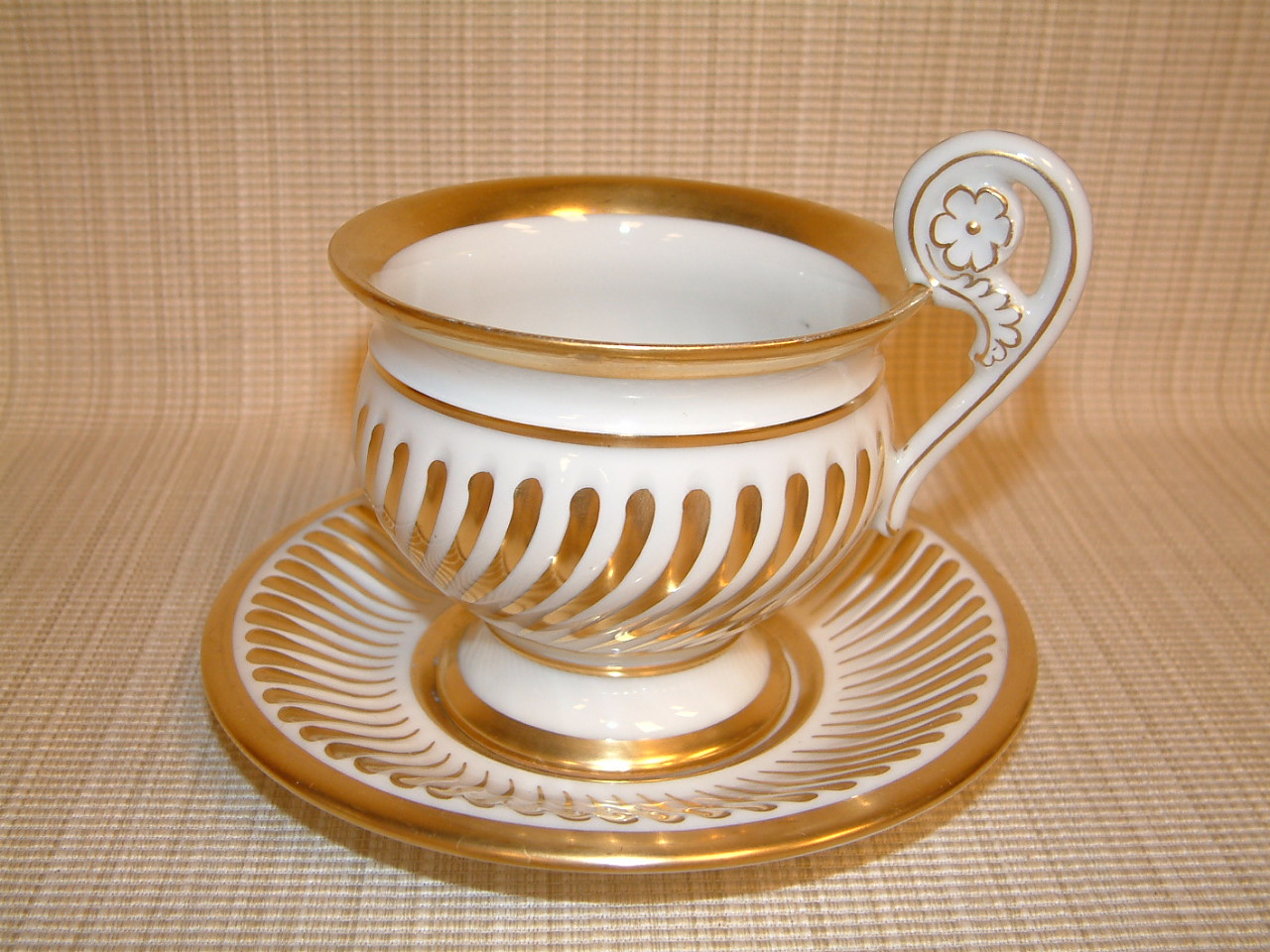 Rene' Grugier Limoges France PAIR Cabinet Cups/Saucers - Image 4
