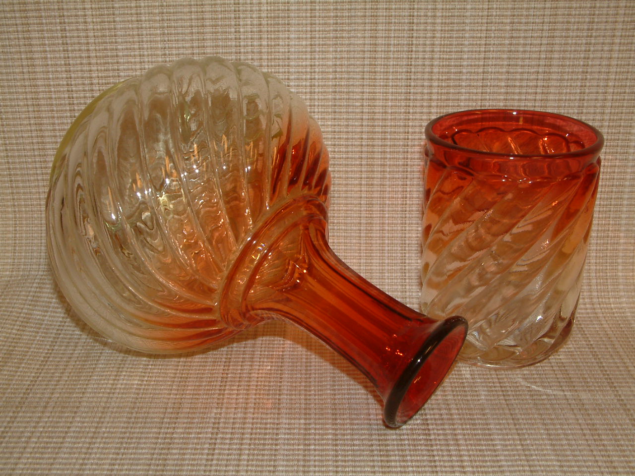 Baccarat Rose Tiente Swirl Bambous 3 pc Bedside Water Set ON SALE - Image 6