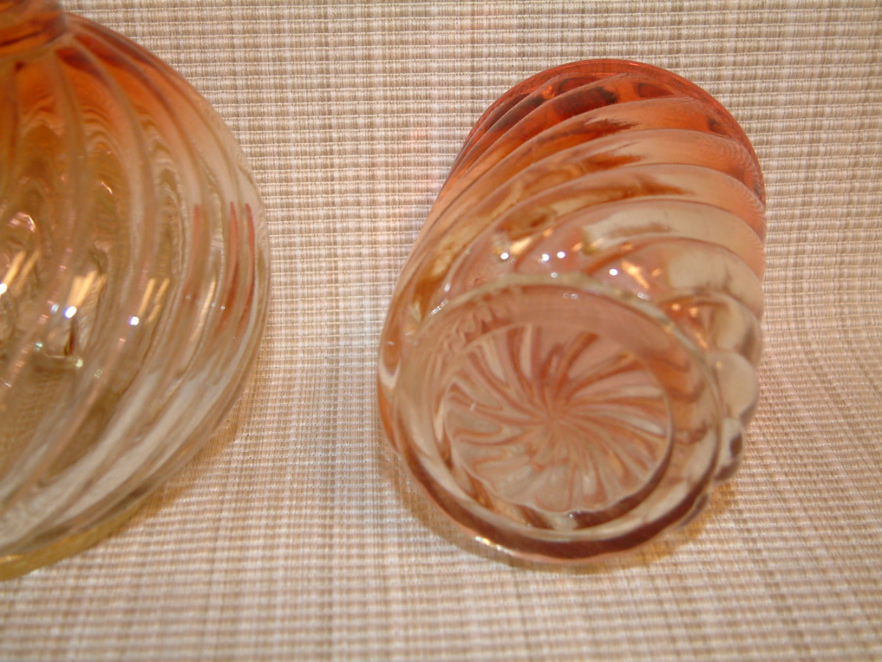 Baccarat Rose Tiente Swirl Bambous 3 pc Bedside Water Set ON SALE - Image 8