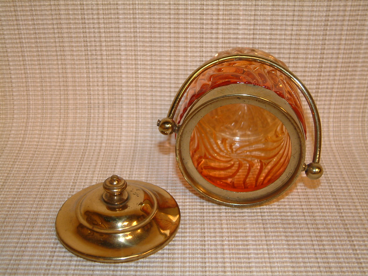 Baccarat Rose Tiente Pinwheel Jam Pot - Image 3