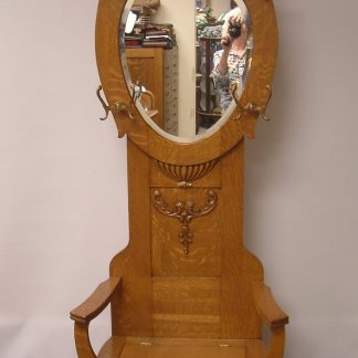 Quartersawn Oak Fancy Hallbench /  Halltree