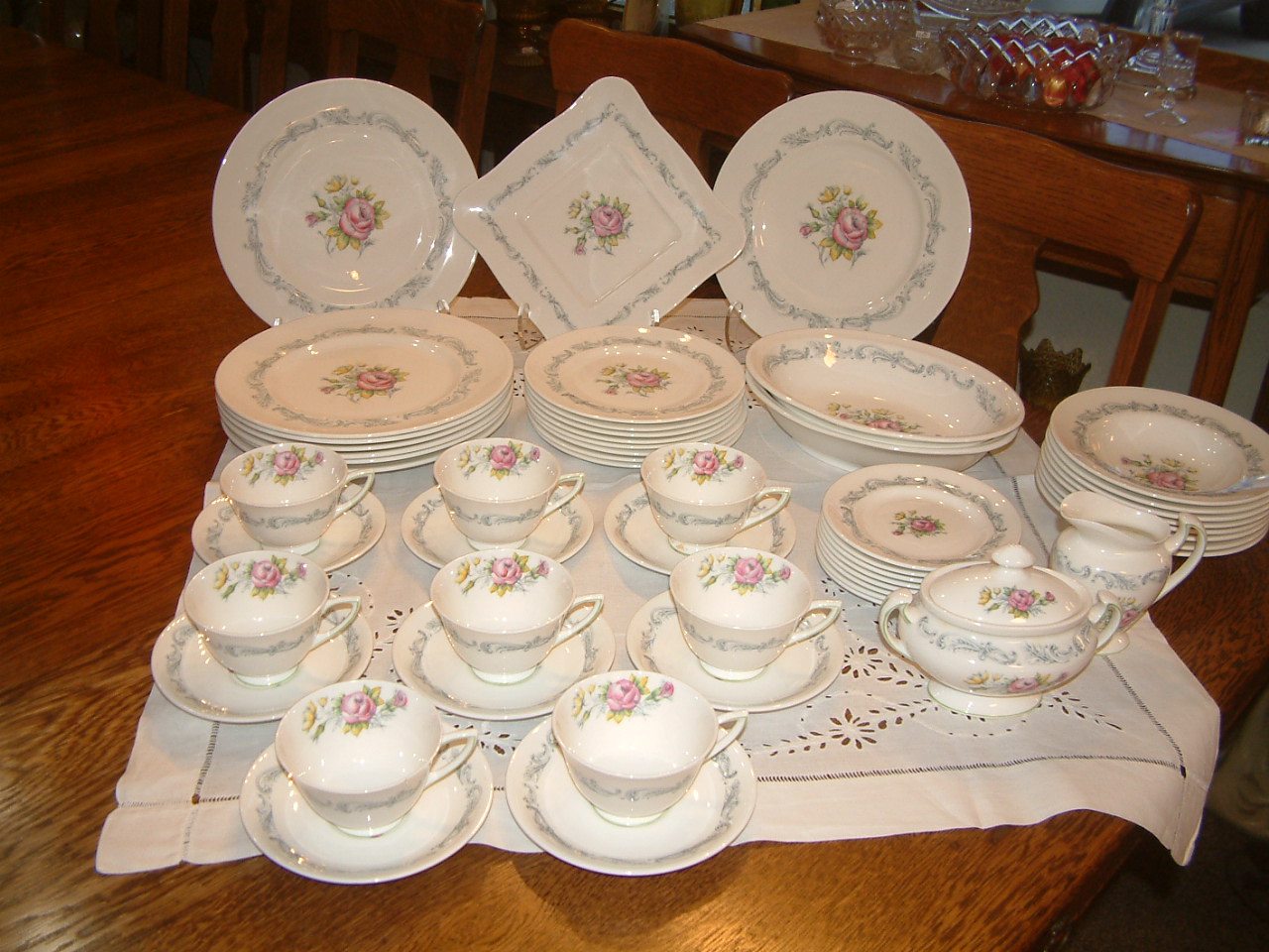 Royal Doulton Chantilly Rose Fine China