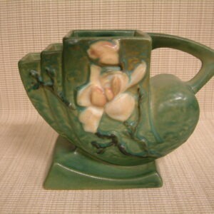 Roseville  Green  "Magnolia"   #182-5"