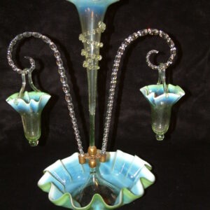 Green Opalescent Single Flute with Baskets
